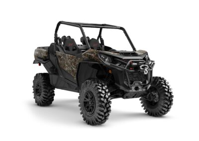 Commander X mr 1000R Model Shown from the front side in Wildland Camo.